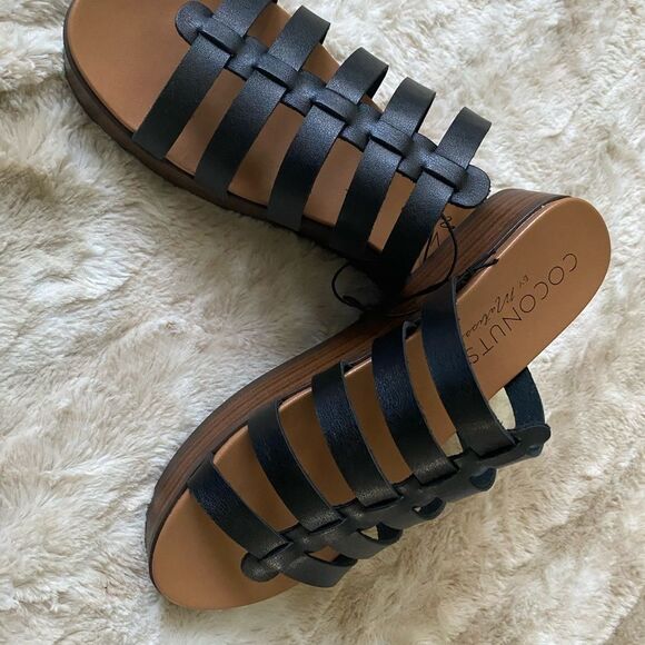 Coconuts by Matisse platform sandals - Picture 2 of 4